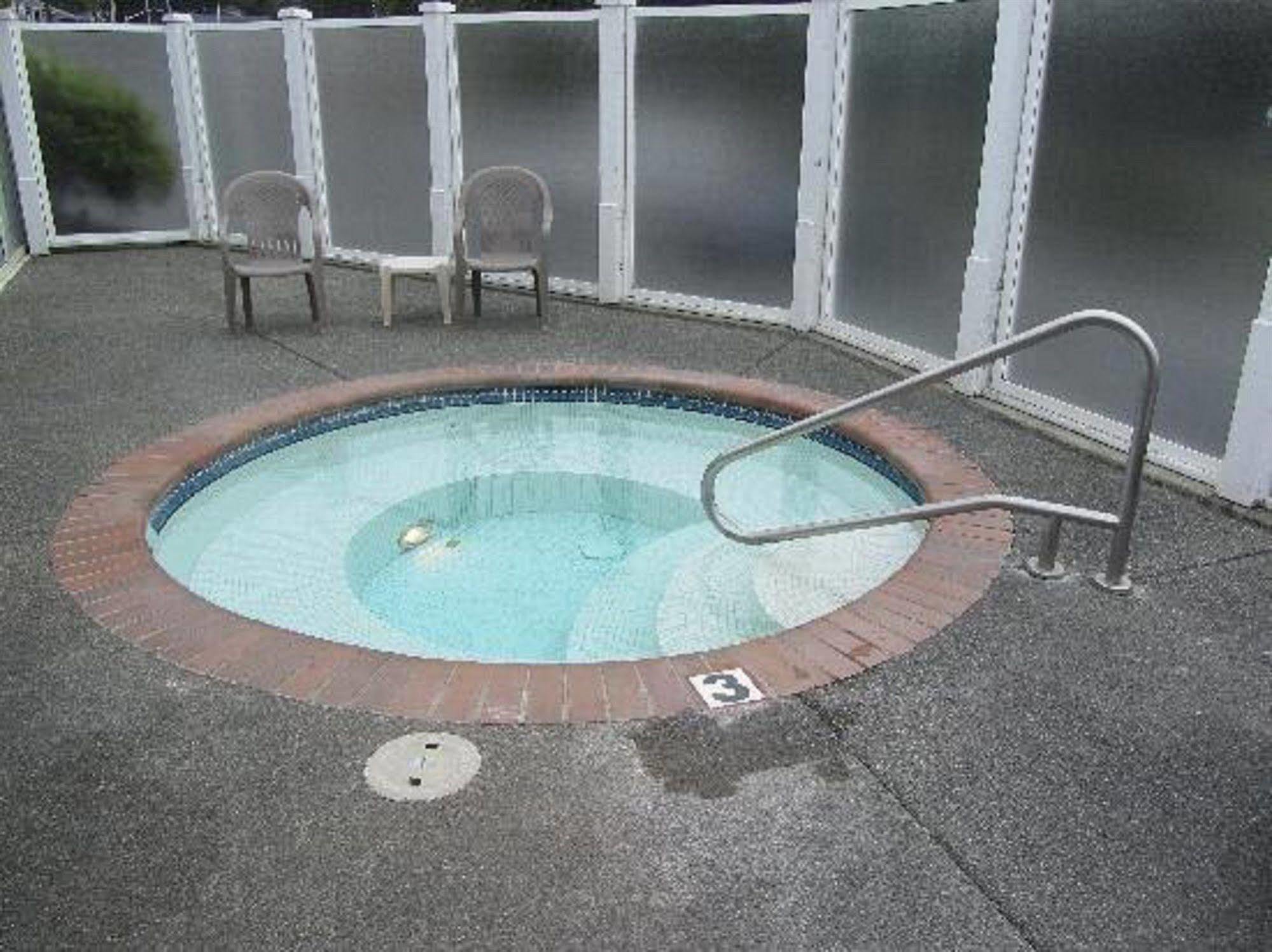 Brookings Inn Resort 외부 사진