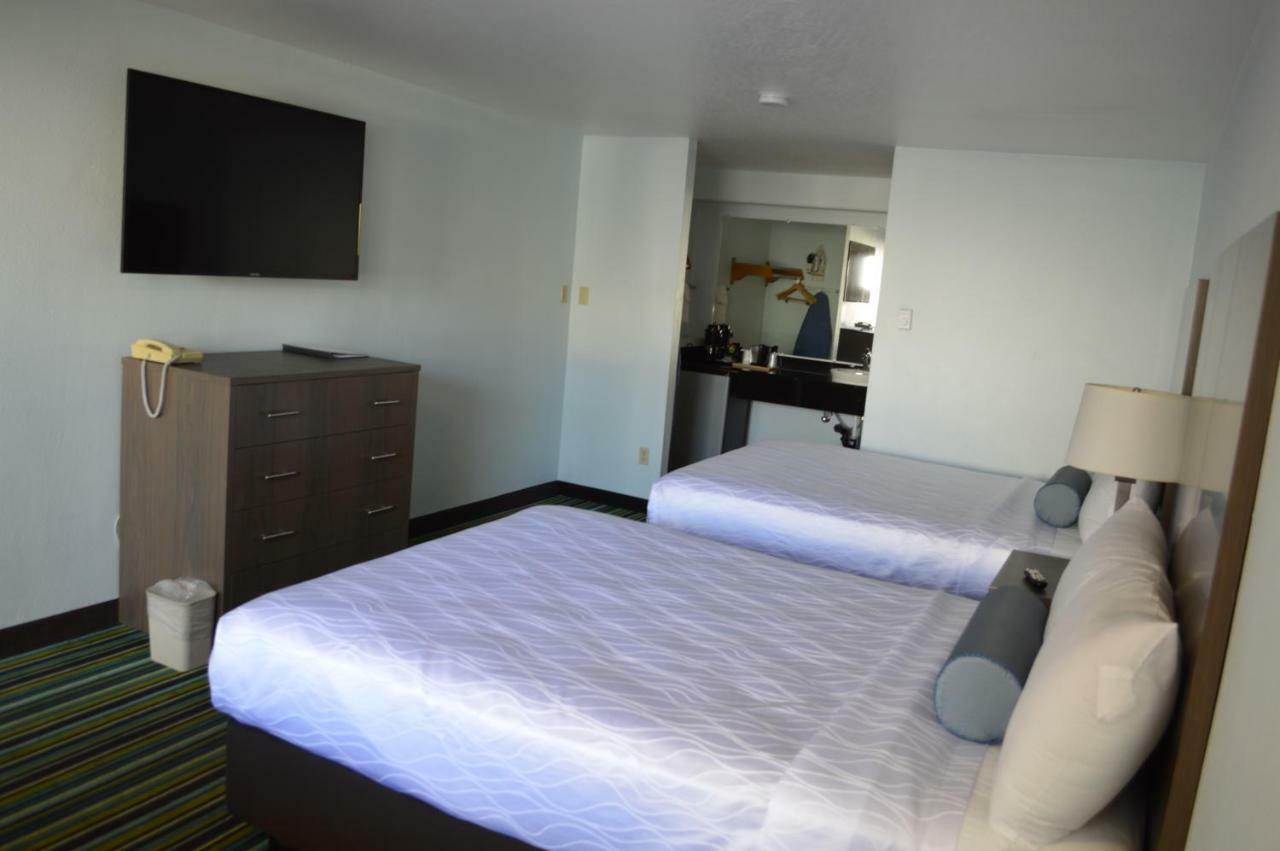 Brookings Inn Resort 외부 사진